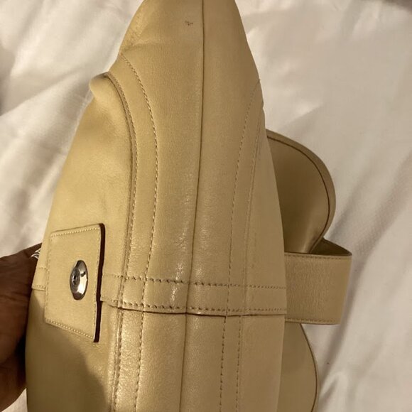 COACH Vintage Soho Leather Flap Bag - Picture 5 of 14